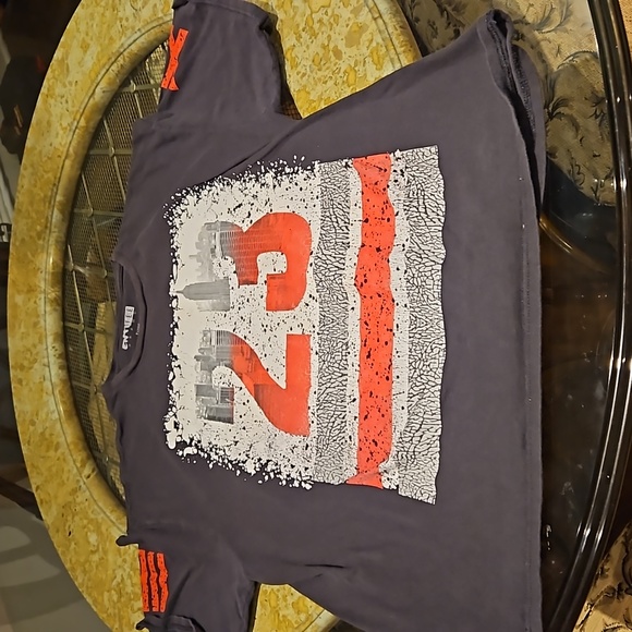 T Shirt - Picture 1 of 1